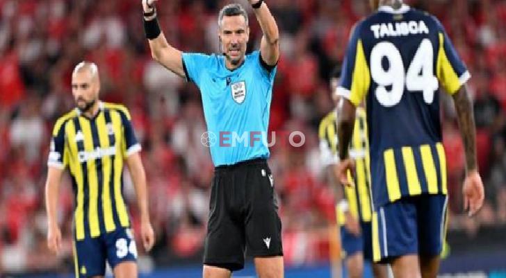 Fenerbahçe, kırmızı kart sonrası 10 kişi kaldı!