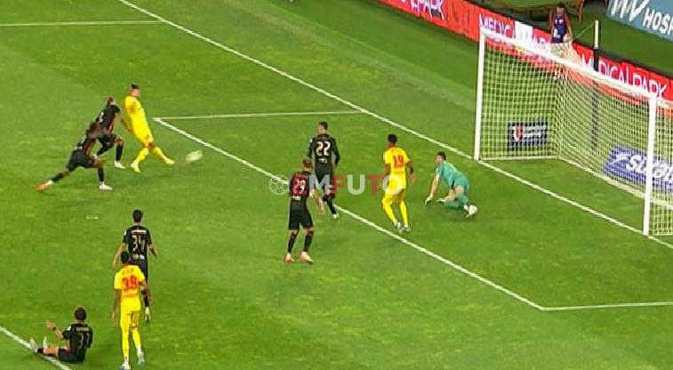 Göztepe gole çok yaklaştı! Evvel Janderson, akabinde Arda…