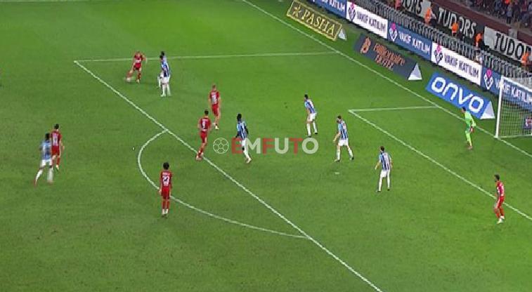Nikola Storm’un klas vuruşunu Uğurcan çok düzgün çıkardı!