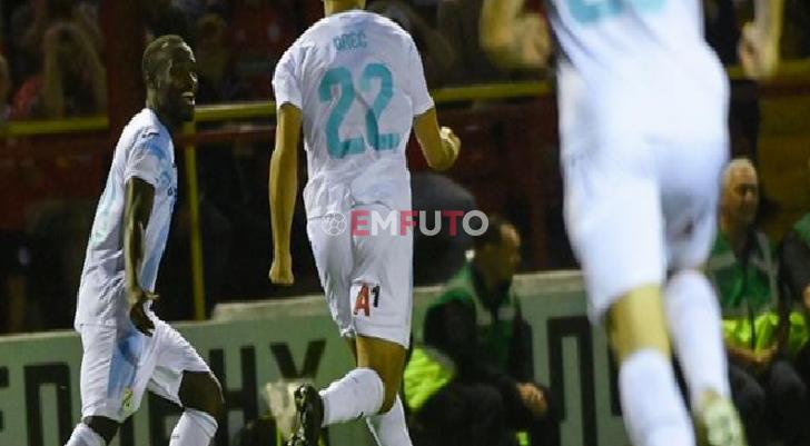Rijeka play-off’a yükseldi
