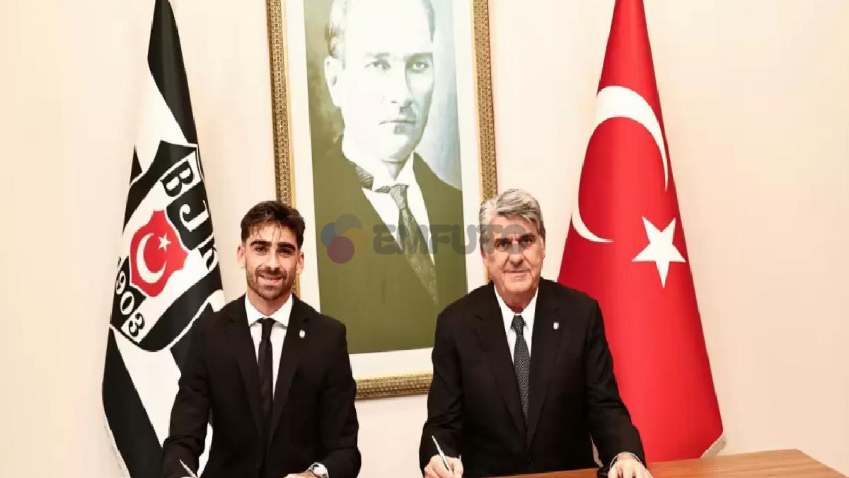 besiktas-yeni-transferini-resmen-acikladi-0-3e5uWNUz Beşiktaş yeni transferini resmen açıkladı!