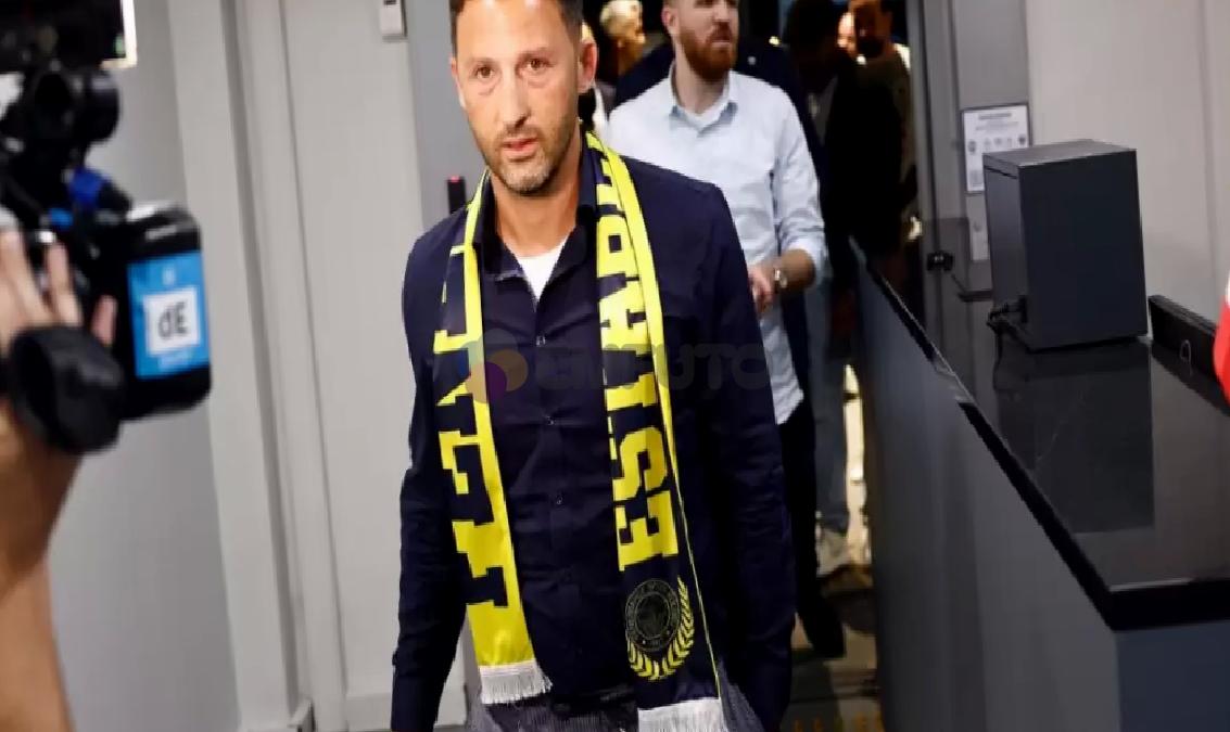 domenico-tedesco-fbahceyi-neden-tercih-ettigini-acikladi-cok-uygun-bir-tesir-birakti-bende-0-lQxHBat6 Domenico Tedesco, F.Bahçe'yi neden tercih ettiğini açıkladı: Çok uygun bir tesir bıraktı bende!