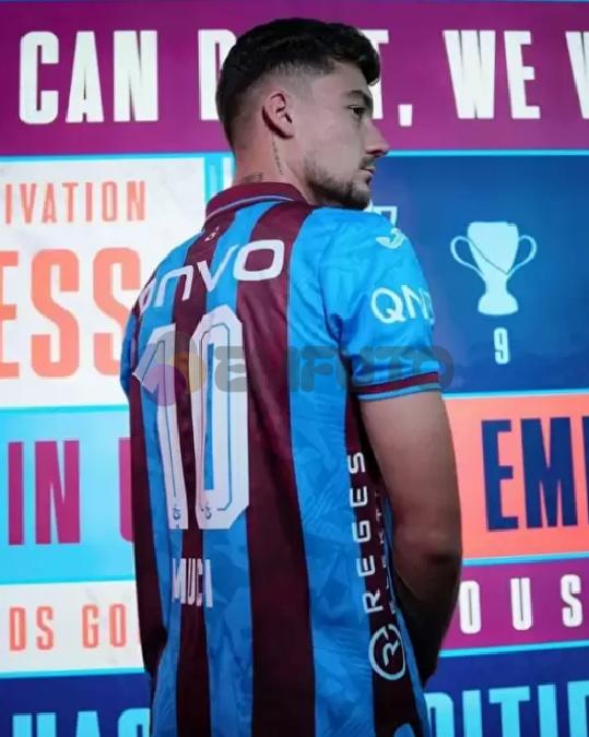 ernest-mucinin-trabzonspora-transfer-olmak-icin-kostugu-kosul-ortaya-cikti-0-OZJ3f59k Ernest Muçi'nin Trabzonspor'a transfer olmak için koştuğu koşul ortaya çıktı!