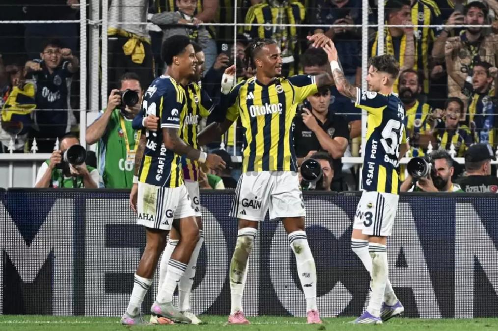 fenerbahce-trabzonspor-1-0-mac-sonucu-yazili-ozet-0-WKC8F6cD Fenerbahçe - Trabzonspor: 1-0 (Maç sonucu-yazılı özet)