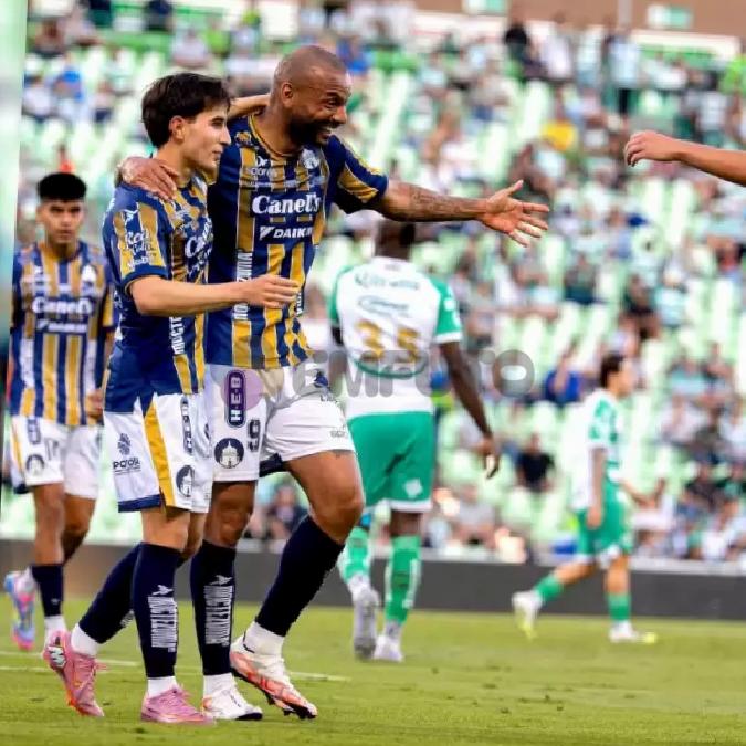 fenerbahce-ve-hull-cityde-yoklari-oynayan-joao-pedro-meksikayi-ayaga-kaldirdi-2-lRiHkxGd Fenerbahçe ve Hull City'de yokları oynayan Joao Pedro, Meksika'yı ayağa kaldırdı
