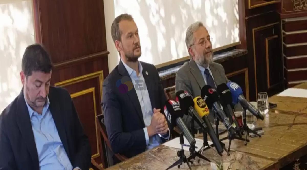 levent-mercan-ve-bartug-elmaz-icin-fenerbahceye-resmi-teklif-yaptik-0-vApUzG1d "Levent Mercan ve Bartuğ Elmaz için Fenerbahçe'ye resmi teklif yaptık"