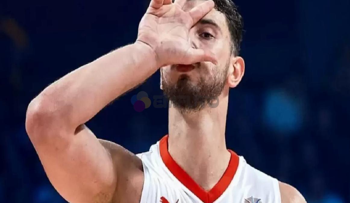 lukas-podolski-eurobaskette-turkiyenin-kazanacagi-madalyayi-acikladi-0-iGjRZ84Q Lukas Podolski, EuroBasket'te Türkiye'nin kazanacağı madalyayı açıkladı