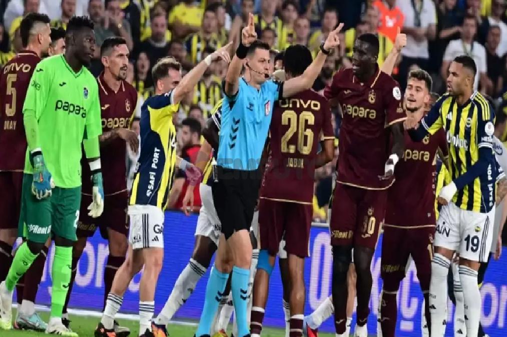 macin-akabinde-bu-turlu-seslendi-yaka-kamerasi-takmayi-ihtilal-sanan-federasyon-lideri-6-X4YPbhVf Maçın akabinde bu türlü seslendi: "Yaka kamerası takmayı ihtilal sanan federasyon lideri..."