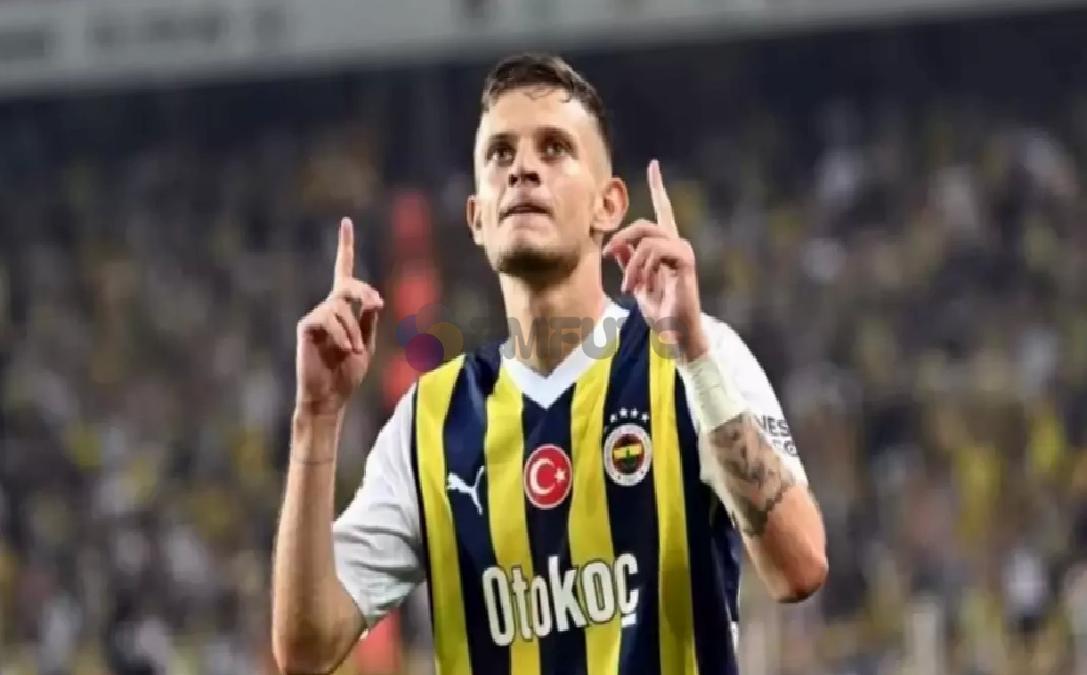 olay-iddiayi-duyurdular-trabzonspor-fenerbahceye-yildiz-futbolcu-icin-teklif-yapti-1-jBFvlr8k Olay iddiayı duyurdular! Trabzonspor, Fenerbahçe'ye yıldız futbolcu için teklif yaptı