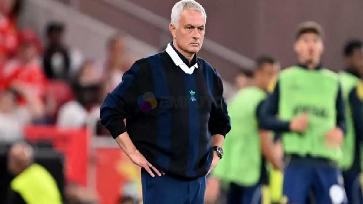osayi-samuelden-jose-mourinho-itirafi-cok-hos-vakitlerim-oldu-ancak-bazen-1-HOFP1pnP Osayi-Samuel'den Jose Mourinho itirafı: "Çok hoş vakitlerim oldu ancak bazen..."