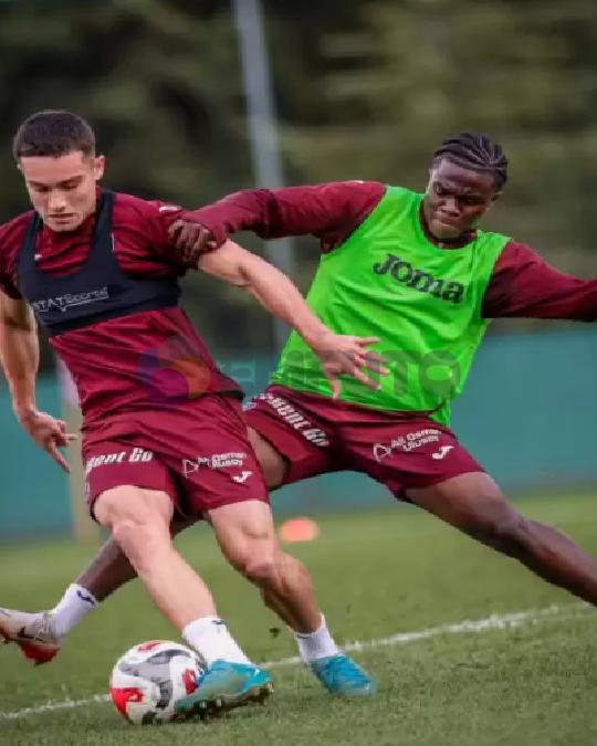 trabzonsporda-141-gunluk-hasret-bitiyor-taraftarlar-dort-gozle-onu-bekliyor-0-9lvggdlM Trabzonspor'da 141 günlük hasret bitiyor! Taraftarlar dört gözle onu bekliyor