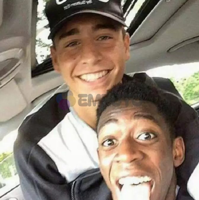 tesaduf-degil-dedirten-anisini-anlatti-10-yil-evvel-emre-mor-ve-dembele-0-B1zgEspw Tesadüf değil dedirten anısını anlattı! 10 yıl evvel Emre Mor ve Dembele...
